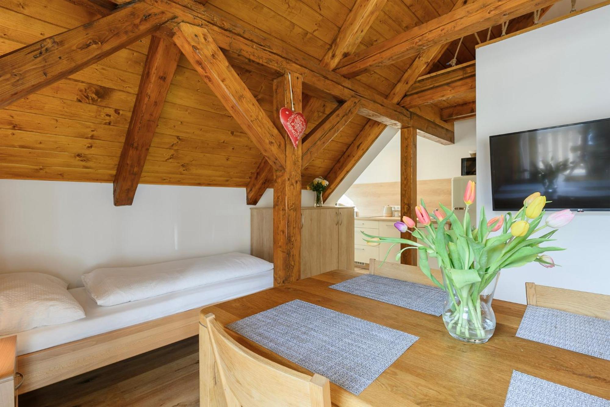 Apartmany Mezivodi Kycera Ngoại thất bức ảnh